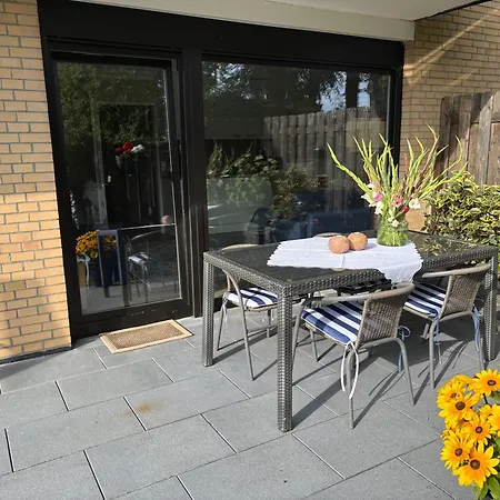 Apartment & Breeze Mit Terrasse Scharbeutz