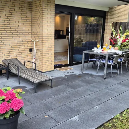 & Breeze Mit Terrasse * Scharbeutz